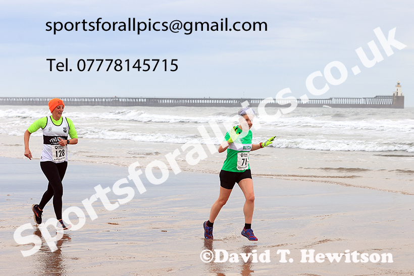 The 2024 Blyth Beach Run, Northumberland.   Photo: David T. Hewitson/Sports for All Pics